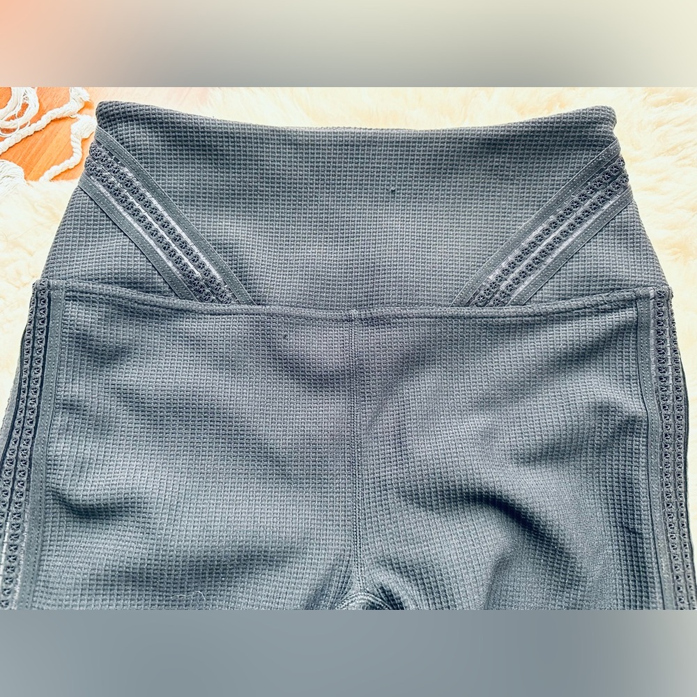 FP Movement RARE Mesh Inset Leggings - Picture 10 of 13